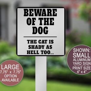 ¡Cuidado con el perro!, Letrero para jardín, El gato también está loco, Decoración para el porche, Hogar para perros, Letrero cuadrado de aluminio para mascotas, Divertida decoración para el césped de mascotas imagen 1