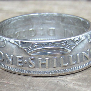 Coin Ring - British - 1944 One Shilling - .500 Silver - Size 6.5  Inv 0152