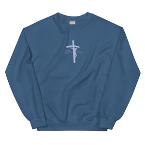 Totus Tuus Christian Crewneck | Marian Catholic Sweatshirt, Trendy Christian Crewneck, Christian Hoodie, Christian Gifts for Her