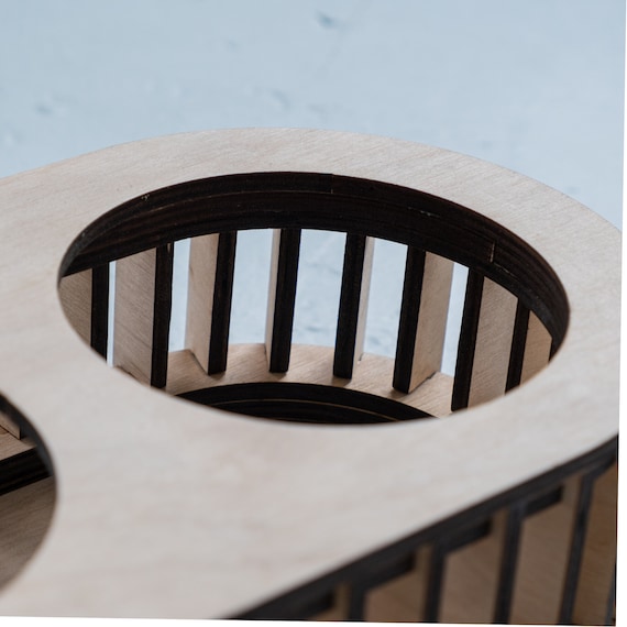 Elevated cat food platform hot sale