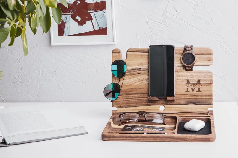 Docking Station Men,Personalized docking station,Charging Station,Docking Station,Phone docking station,Dock Station,Wood Docking Station image 1