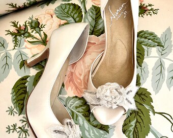 Angela Nuran Ingrid silk wedding shoes / special occasion shoes / dancing shoes with comfort padding, adjustable width and suede soles