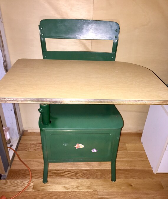 Green Refurbished Vintage School Desk Child Size Irwin Seating Etsy