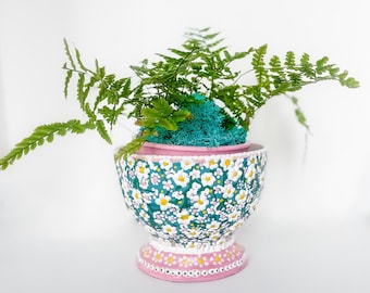 Marie Antoinette Self-Watering Planter