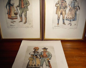 Couple in Tegernsee costume. Original etching hand-coloured around 1960. Handwritten signed (pencil) at the bottom right of the picture.