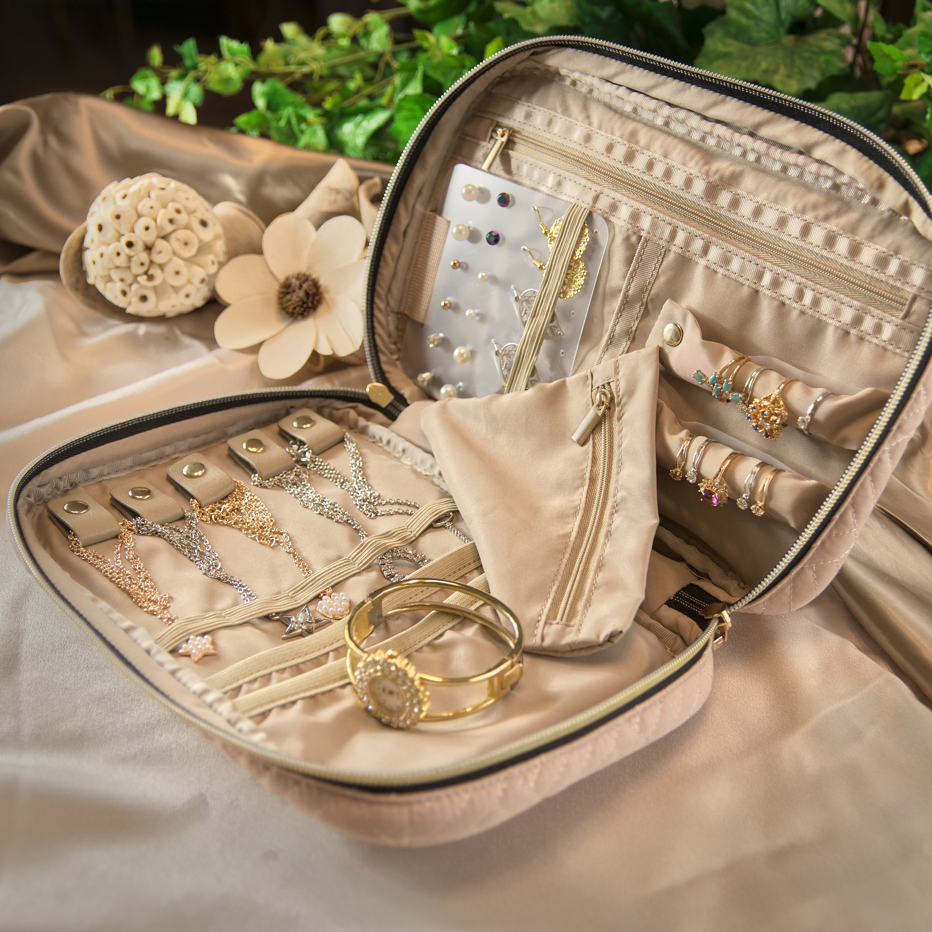 Jewelry Travel Organizer Case Travel Jewelry Organizer Bag for Rings,…