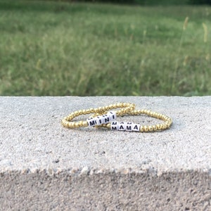 Maman et moi ensemble de bracelet perlé | | cadeau maman Cadeau de fête des mères | ensemble de bracelet mère fille | bracelet perlé d’or