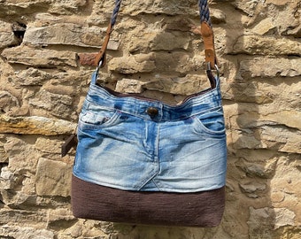 Bolso de jeans bolso pequeño reciclado con cremallera