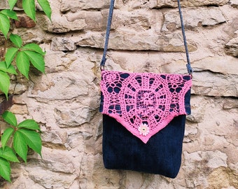 Foldover jeans bag with pink lace doily