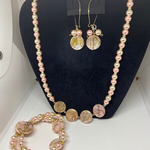 Pink/Gold