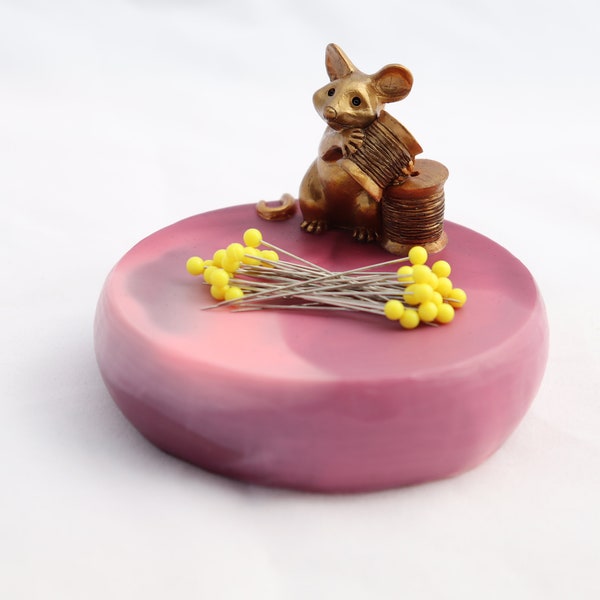 Mouse Magnetic Pin Cushion