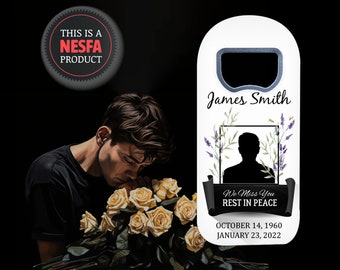 Aanpasbare uitvaartbedankje: flesopenermagneet In Loving Memory