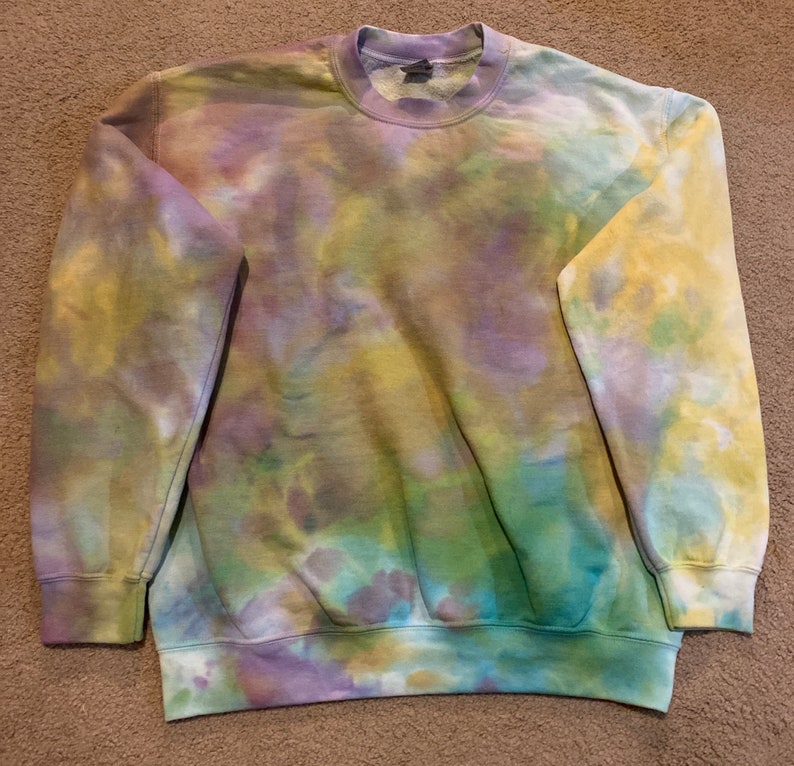 Ice Dye Galaxy Sweatshirt Crewneck Pullover Mens Size M US/CAN Sizing image 1