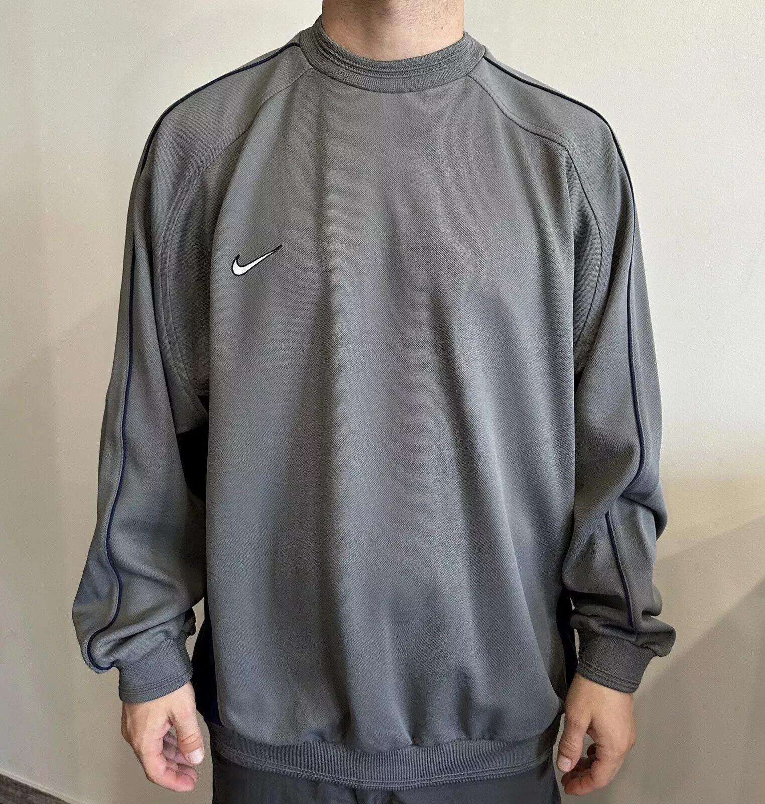 Vintage 2000s Y2k Nike Sweater Sweatshirt Small Logo Centr