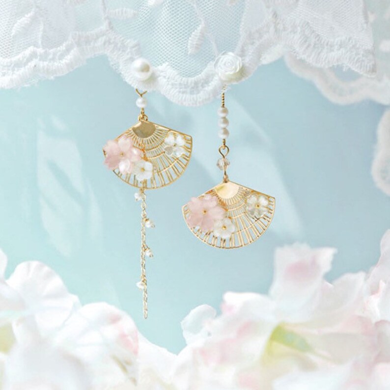 Japanese earrings cherry blossom earrings Korean earrings Asian earrings Asymmetrical sakura flower fan earrings Chinese earrings