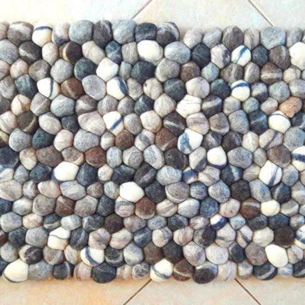 40cmx70cm Pebble  Rug-Felt Stone Rug-Grey Wool Rugs-Felt Ball Rugs--Felt Bath Rugs-Living Room Rug-Custom Size Rug--Organic-Housewarming-