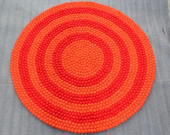 Custom Felt Ball Rug – Handmade Merino Wool, Natural Dye