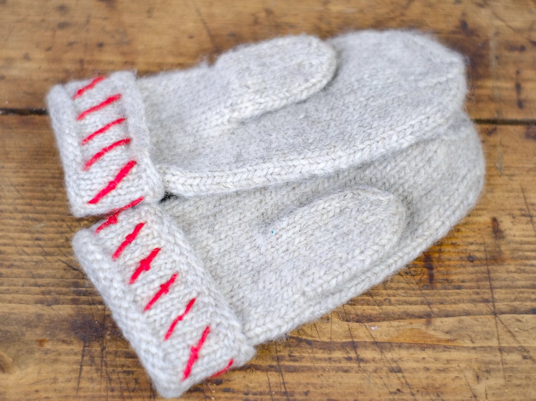 Vintage Lovikka MITTENS Gloves Saami Lapland Kid Wool Grey Red