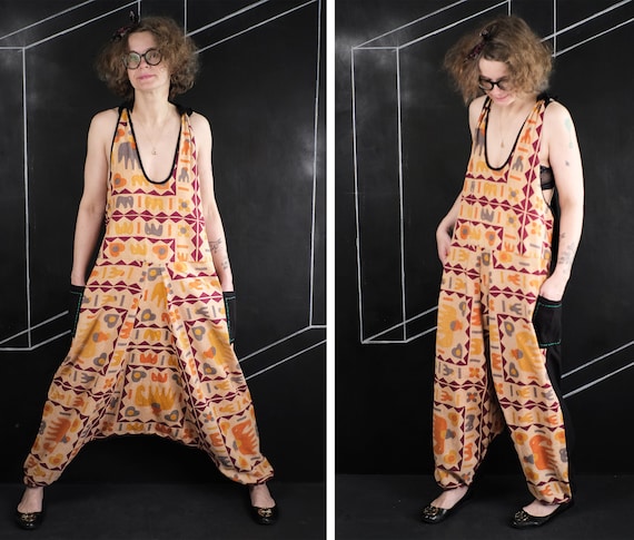 70s Theme Party Outfits: 10 Ideas for Psychedelic and Funky Attire -  STATIONERS