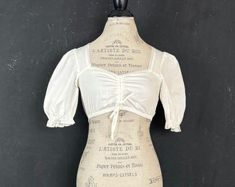 90s White Cotton Dirndl Blouse: Puff Sleeve Milkmaid Crop Top, Size XS