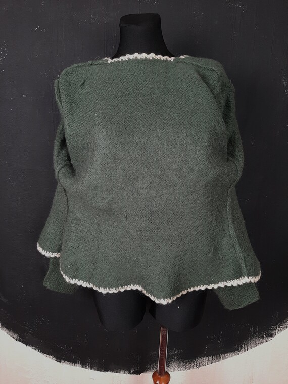 90s embroidered Dirndl knitted green wool CARDIGA… - image 9
