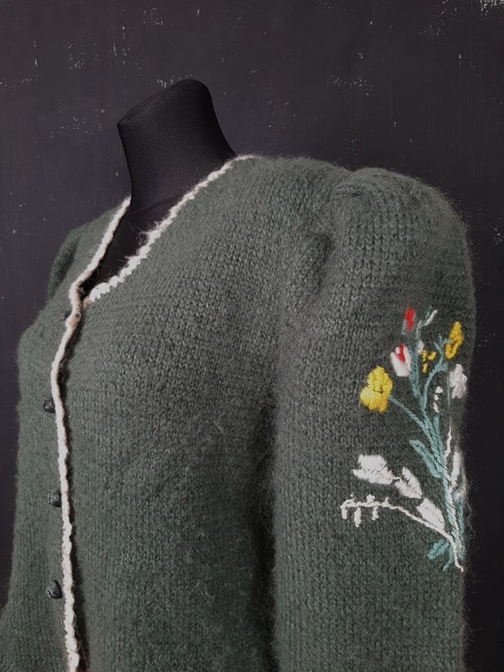 90s embroidered Dirndl knitted green wool CARDIGA… - image 5