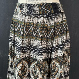 90s vtg paisley gauze India SKIRT block print green black flower India hippie boho festival summer polka dots dotty bohemian L