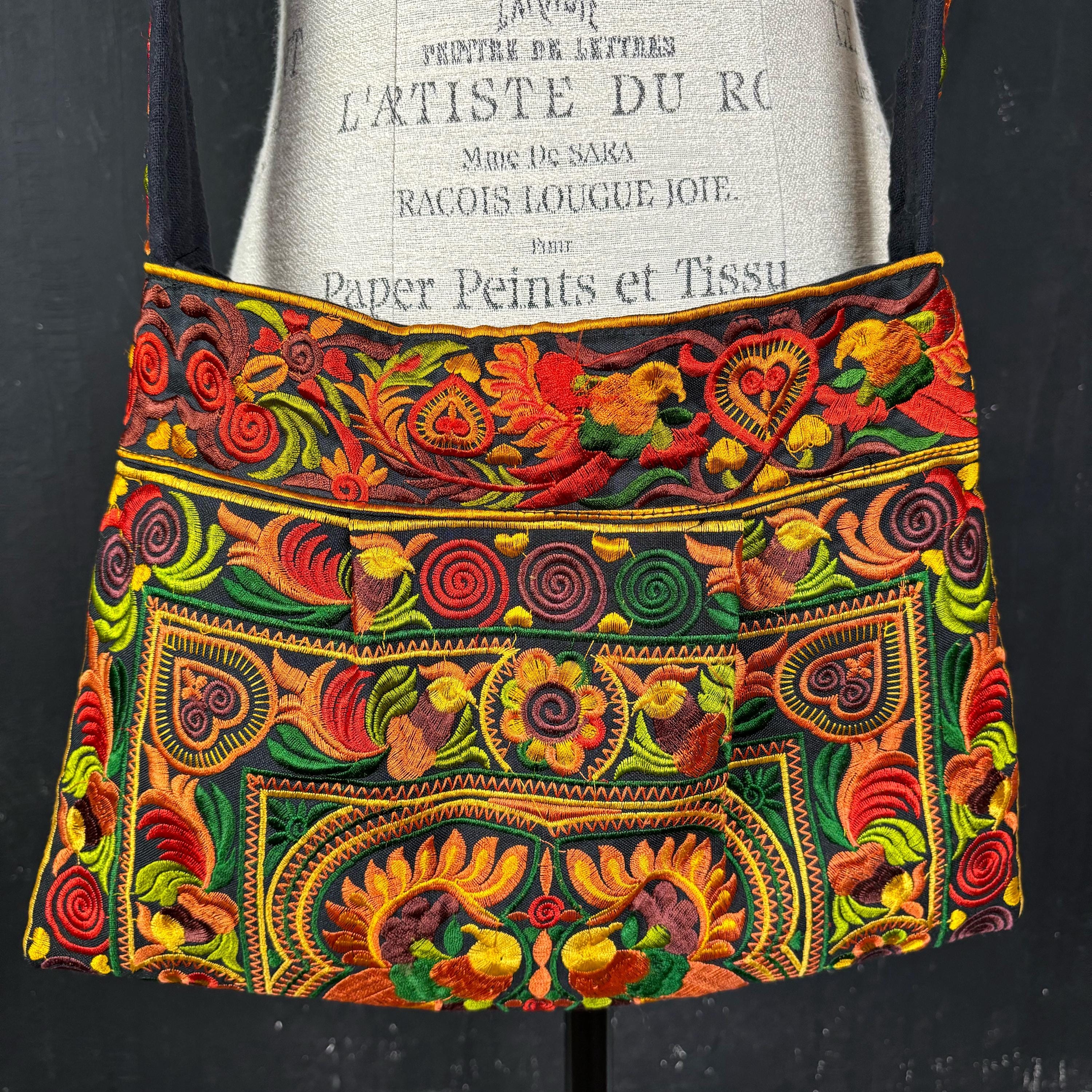 バッグ VINTAGE 80s 90s CHRYSANTHEMUM HANABI BAG Hippie Bag With Zipper Fringe Purse Bohemian Hobo Bag