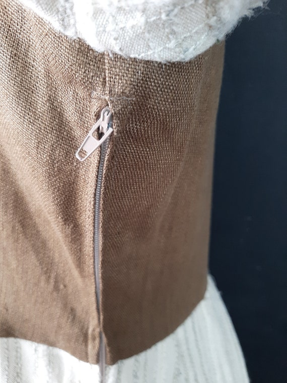 70s Dirndl brown lace medieval DRESS heart modest… - image 6