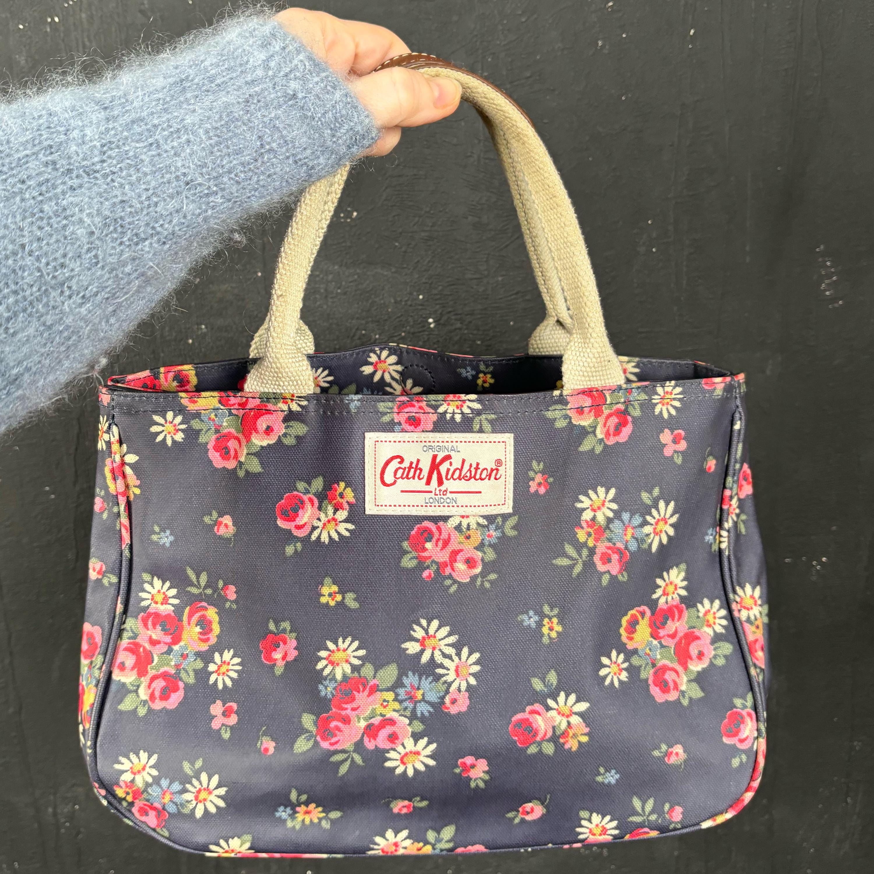 Cath Kidston toile cirée bleu re fleur rose cuir sac bohème