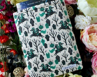 Headless Horseman (Green) Padded Book Sleeve