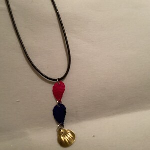 Leather Necklace With Fushia Blue Leave and gold shell