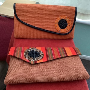 Clutches Woven Taschen, Abendtasche , Runde Perlen Verschluss mit zwei Reißverschluss-Fächer, Eine mit Leder um die vorderen Ränder