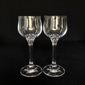 Pair of Little Tulip Bowl Stemmed Vintage Crystal 2.5oz Liqueur Glasses - Retro Barware - Vintage Barware