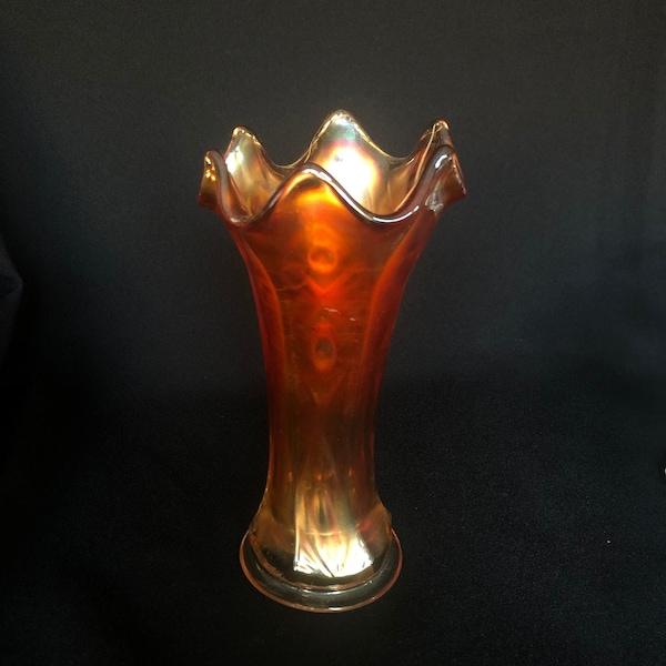 Imperial Glass Co. Rose Gold Marigold Panelled Carnival Glass Fluted Jarrón con borde girado - Antigüedad a principios de 1900 - Copa de carnaval coleccionable