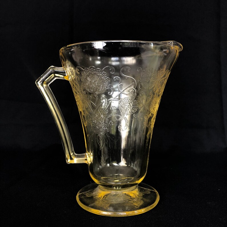 Vintage 28oz Yellow Depression Glass Pitcher Florentine 2 by Etsy