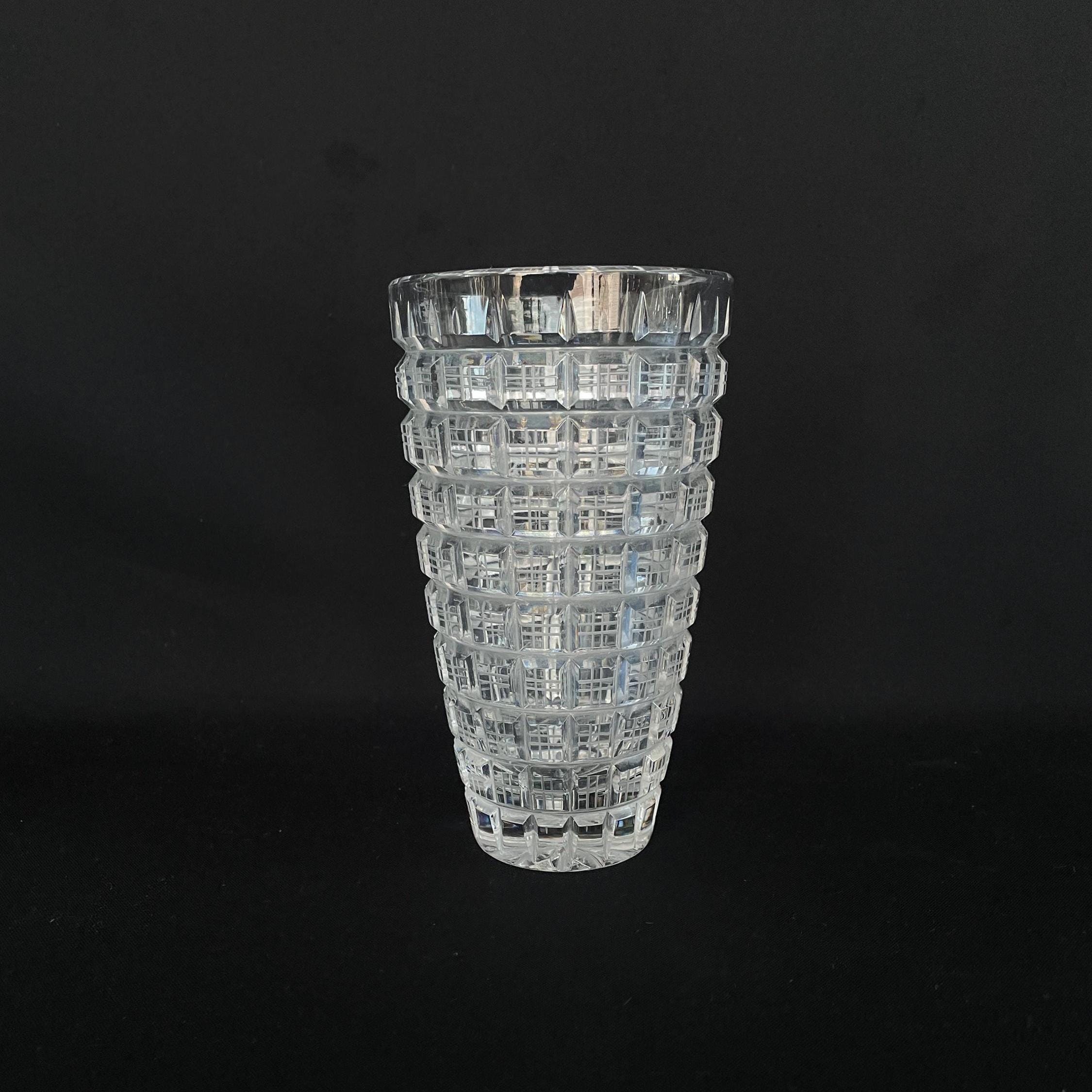 ラウジッツァー　クリスタル　花瓶　ハンドカット ヴィンテージ ラウジッツァー クリスタル ハンド カット 花瓶 - Etsy 日本