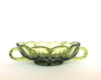 Vintage Fairfield Avocado Green Glass Handled Bowl Dish with Scalloped Rim by Anchor Hocking