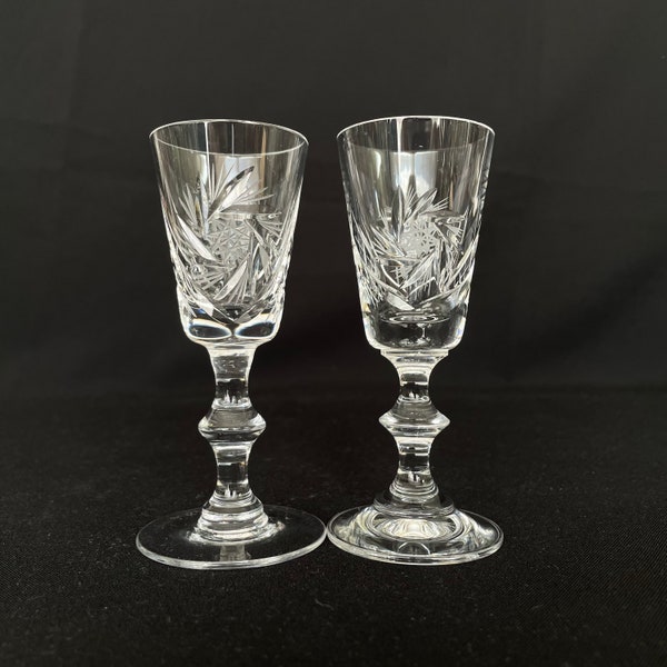 Pair of Vintage Pinwheel Etched Disc Stem 1.5oz Crystal Liqueur Glasses - Vintage Barware