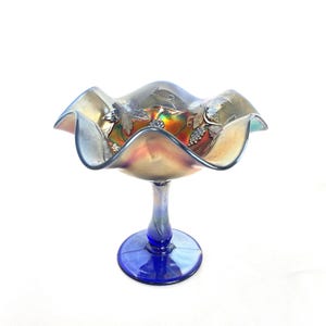 Antigua compota de vidrio carnavalero iridiscente azul cobalto con uvas y hojas Fenton, c1910