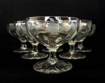 Set of 6 Elegant Vintage 5oz Optic Panelled Grape Etched Champagne Cocktail Coupe Glasses