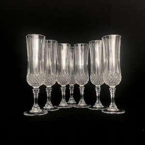 7 Vintage Crystal 5oz Champagne Flutes - Vintage Barware - Retro Barware