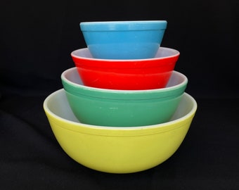 Set of 4 Vintage PYREX Primary Nesting Mixing Bowls - Etsy