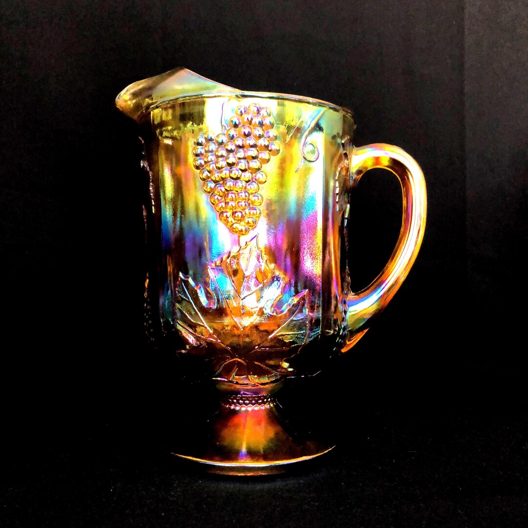 Vintage Glass Pitcher / スペースエイジ クラックガラス Vintage Indiana Glass Harvest Grape Pitcher – Golden Amber