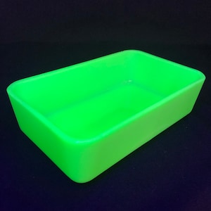 Vintage McKee Jadeite Uranium Glass Fridge Container - Rectangular Jadeite Uranium Glass Dish