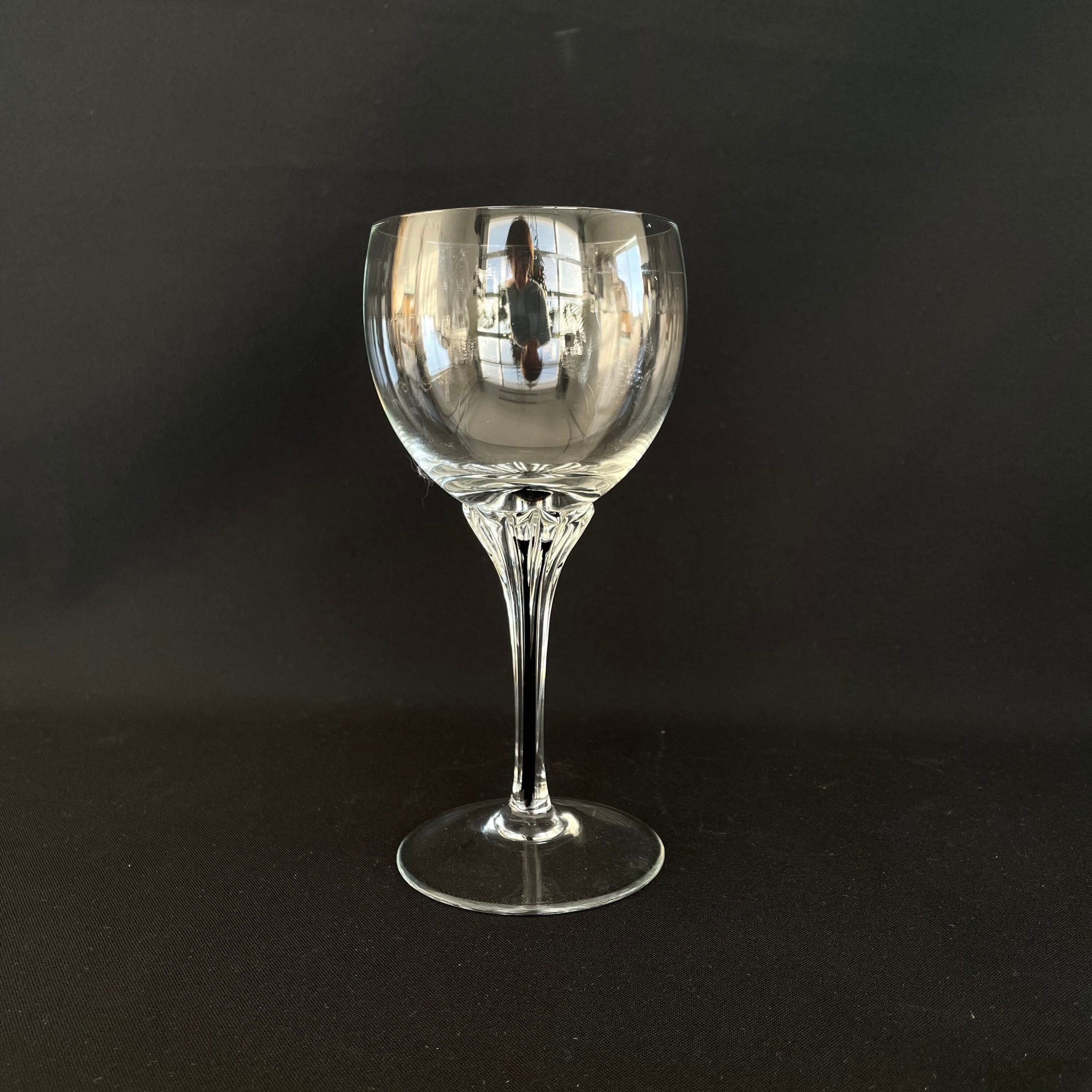 Vintage Elegant Crystal Bell Shaped Wine Cocktail Glasses Set 8oz