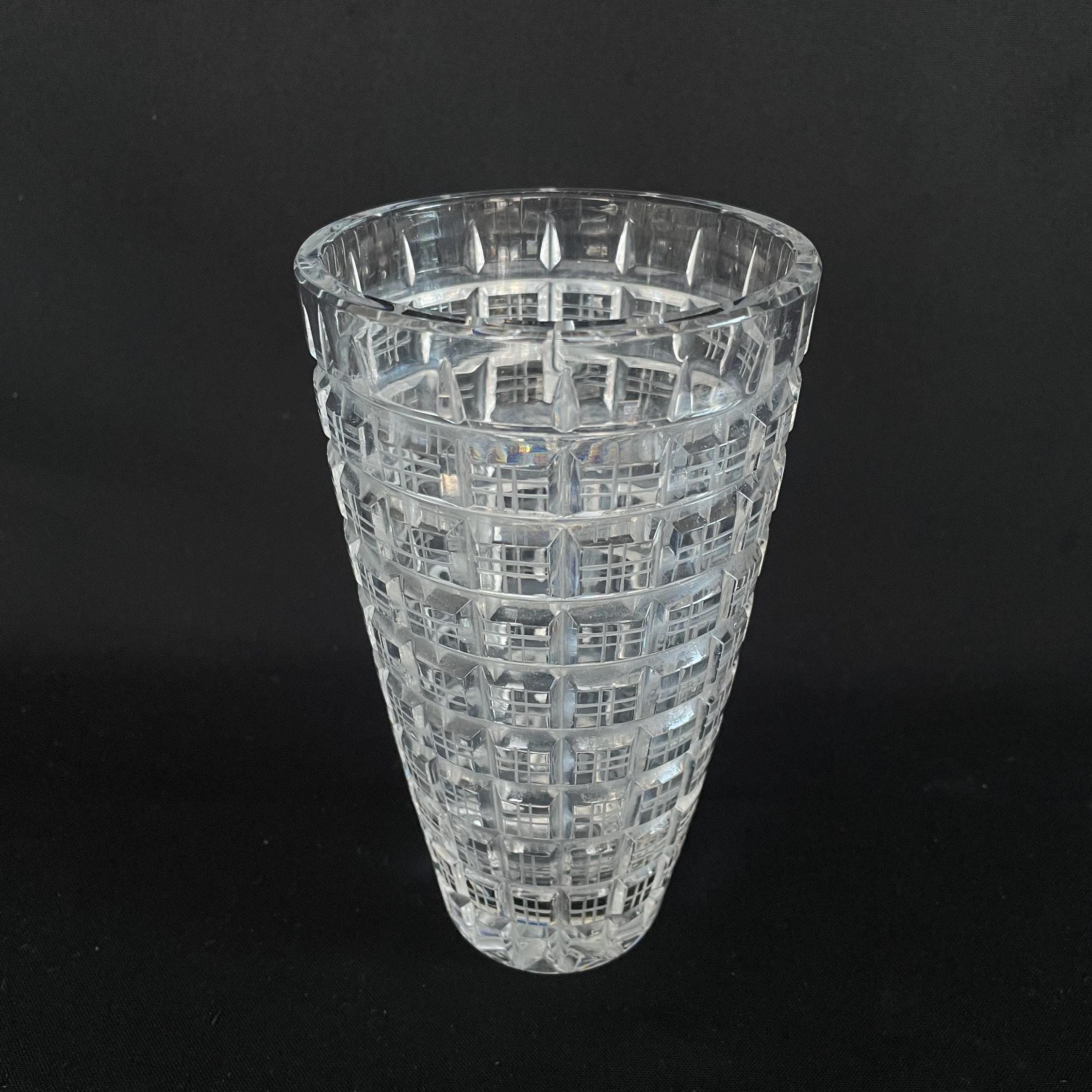 ラウジッツァー　クリスタル　花瓶　ハンドカット ヴィンテージ ラウジッツァー クリスタル ハンド カット 花瓶 - Etsy 日本