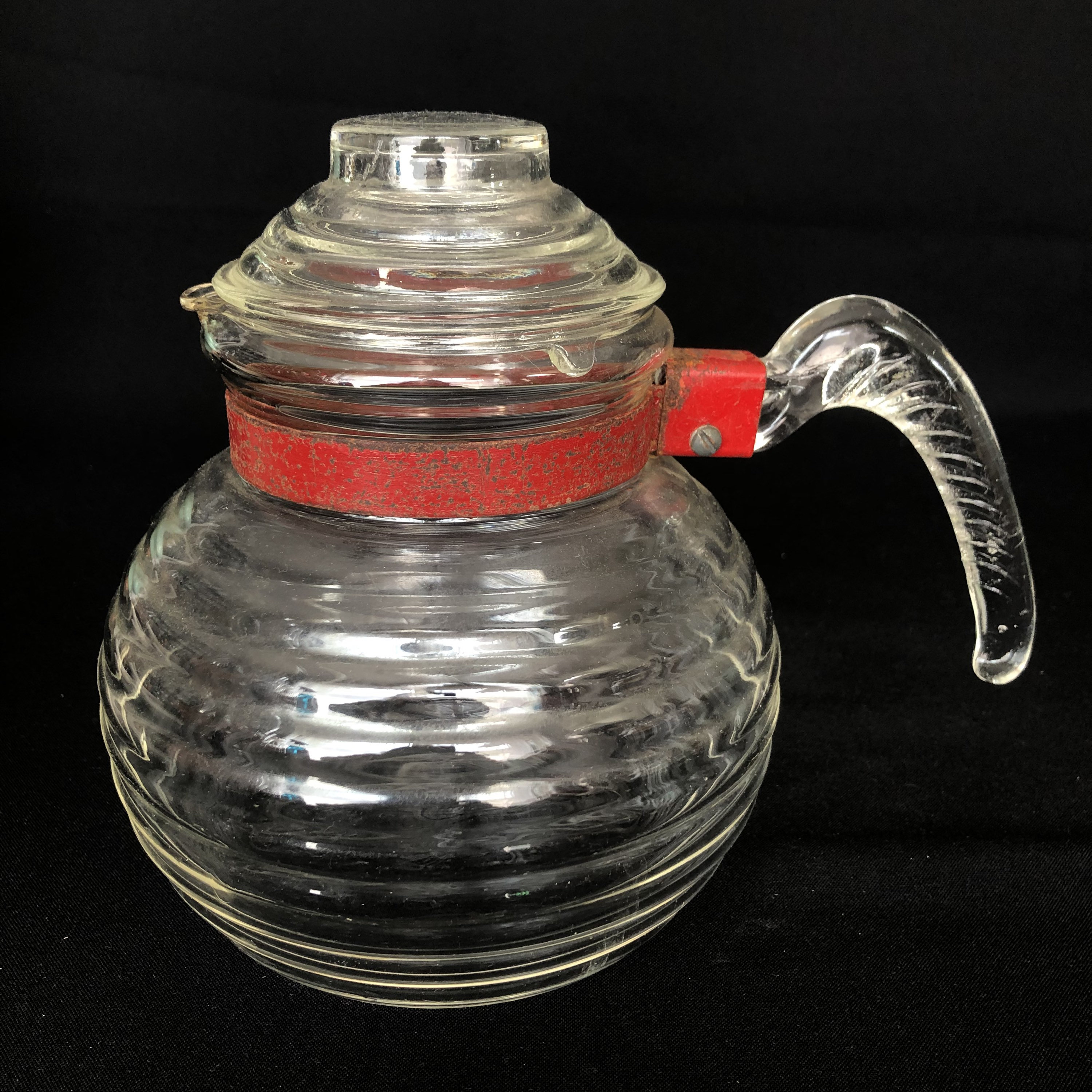【GLASSBAKE】Hottle【McKEE】 Vintage 1940s Mckee Glasbake Beehive Coffee Pot – Red Metal Rim