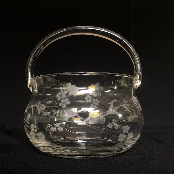 Pasabahce Turkish Floral Etched Art Glass Basket – Vintage Handled