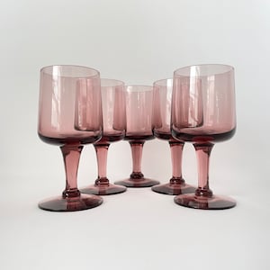 Set of 5 Striking Purple Amethyst 4oz Wine Glasses - Retro Barware - Vintage Barware